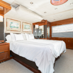005-XOXO-Benetti-85-Owners-Stateroom-005-1vf4u7Ki