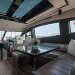006-TROUBADOUR-65-Sea-Ray-Salon-Dining-47-n3C0ahqK