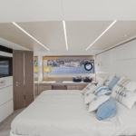 13_Master-stateroom_THOM6912-ppMfsdGK