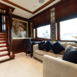 QUEEN-MAVIA_22_SW_VIP-suite_Queen-Mavia-145_LR-94X0mGHI