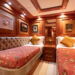ULYSSES_18_2nd-Twin-Stateroom-on-Lower-Deck_Ulysses-17_HR-2gO4E100