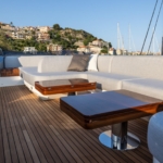 YB_09_Sun-deck_IMG_1387-Custom_LR-mwXZfcs6