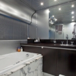 ZAMBOANGA_MasterBath_5794_LR-x7TVQJ6Y
